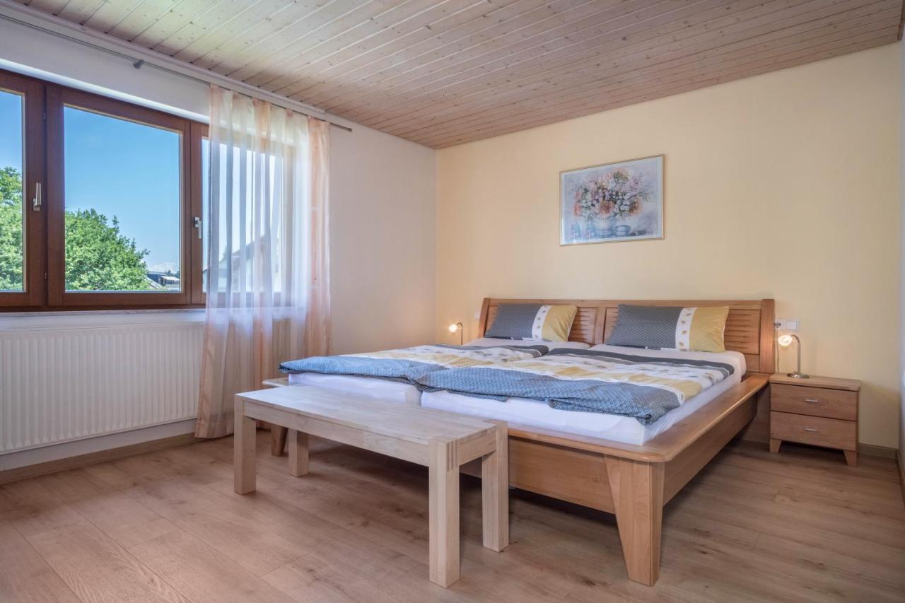 Apartamento Haus Schussenblick Og Eriskirch Exterior foto